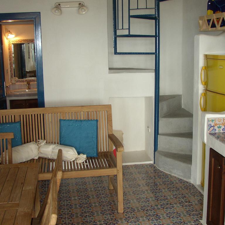 La Casa Di Via Lungomare Villa Santa Marina Salina Luaran gambar