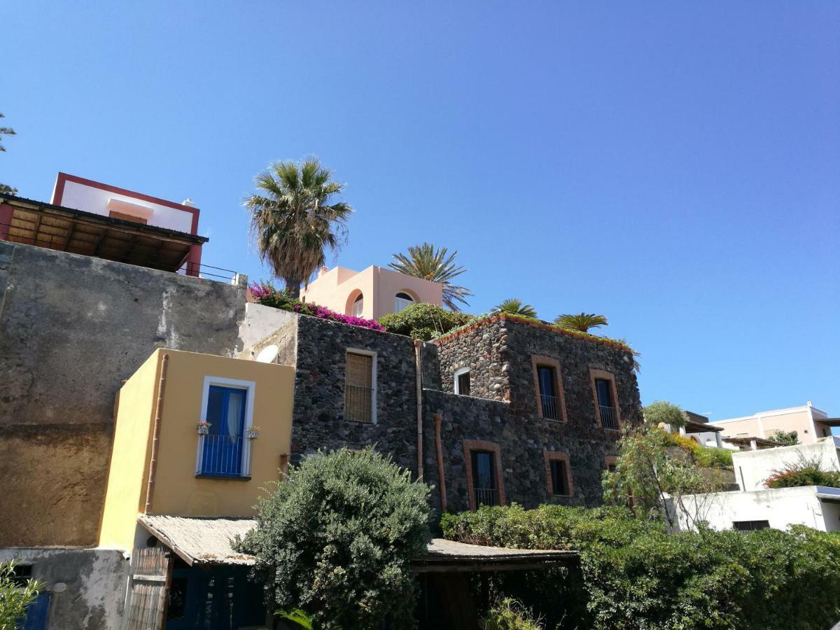 La Casa Di Via Lungomare Villa Santa Marina Salina Luaran gambar