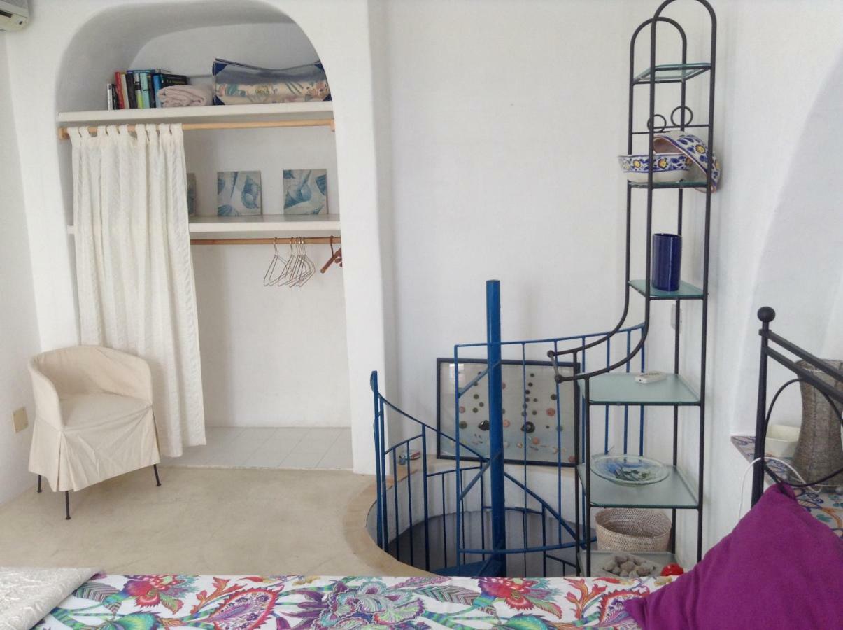 La Casa Di Via Lungomare Villa Santa Marina Salina Luaran gambar