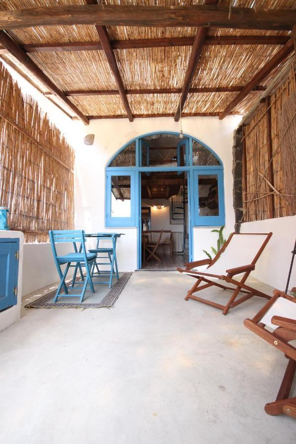 La Casa Di Via Lungomare Villa Santa Marina Salina Bilik gambar